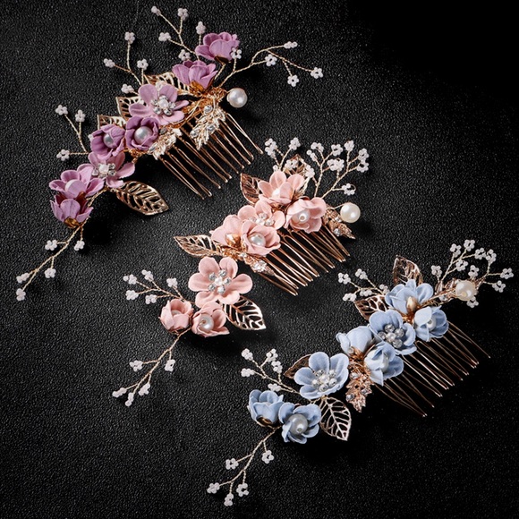 Accessories - 🌟1 Day Sale🌟Flower Gold Leaf Bridal Hair Comb
